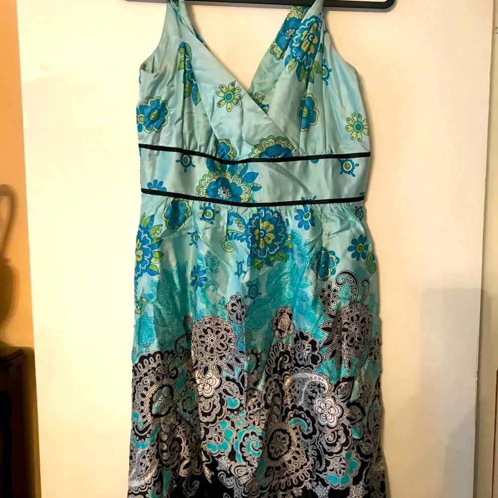 Adrianna Papell. Beautiful blue flowery silk type summer dress with thin straps.